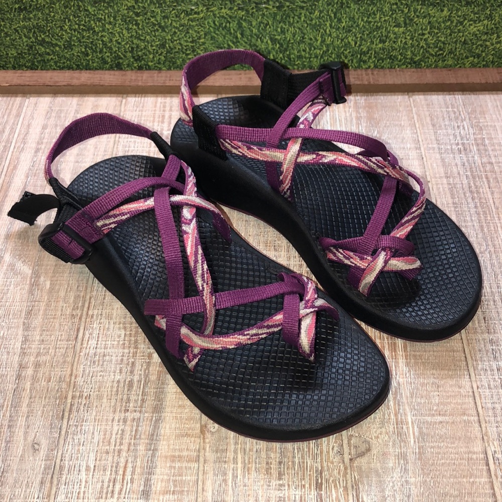 Women’s Chaco Current Two size 8